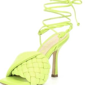 Gianni Bini Dekota Twisted Puff Band Braided Ankle Wrap Leather Sandals NWOB